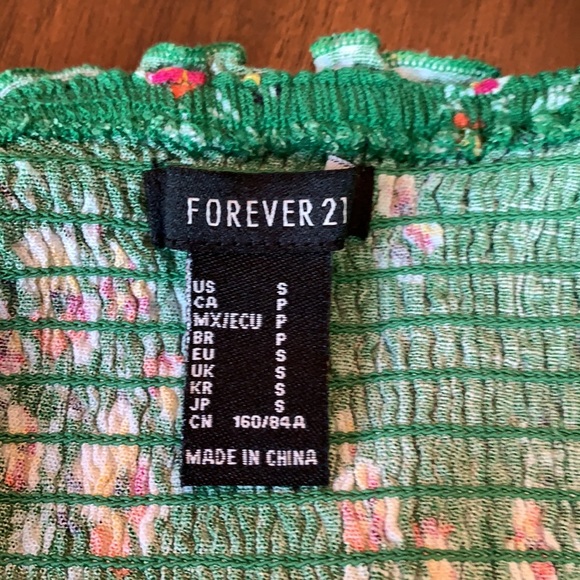 Forever 21 crop top - Picture 2 of 4